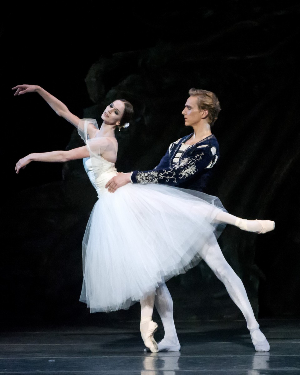 Polina Semionova and David Hallbeg in Giselle. Photo: Gene Schiavone.